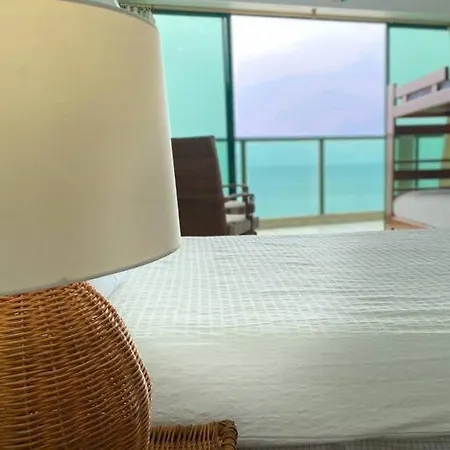 Suite En Colon Miramar Con Netflix Para 8 Personas Salinas  Exterior photo